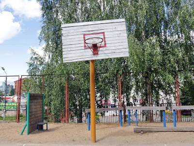 В школе № 1 Смоленска отремонтируют спортивные объекты