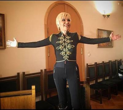 Друг Валентины Легкоступовой обвинил ее детей в “уничтожении” певицы