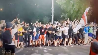 Жители Минска выступили в поддержку задержанных на протестах