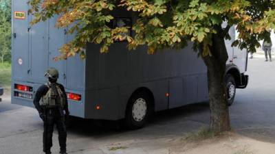 Кулеба: задержанных в Беларуси украинцев могут посадить на восемь лет