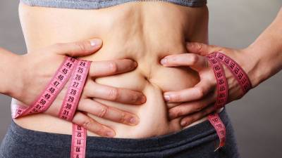 Диетолог развеял популярные мифы о похудении