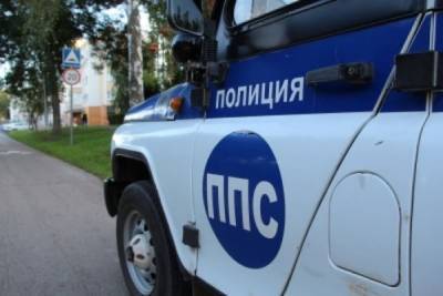 В Петербурге задержали пятерых полицейских-вымогателей