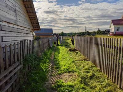 Жители усть-куломского села отсудили два метра земли у ухтинки