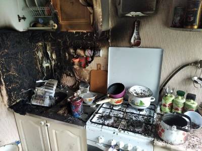 Пожилая смолянка получила травму, когда тушила пожар на своей кухне