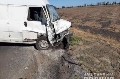 Смертельное ДТП под Скадовском: Трое пассажиров погибли, двое из них - дети