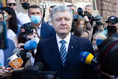 Партия Порошенко - главная оппозиционная сила в Украине - соцопрос