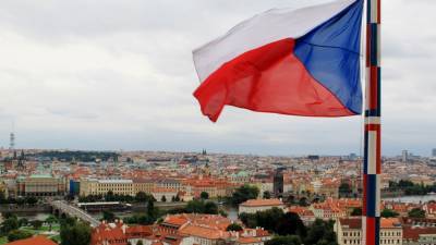 Чехия заявила, что не прекратит сотрудничество с РФ по призыву США
