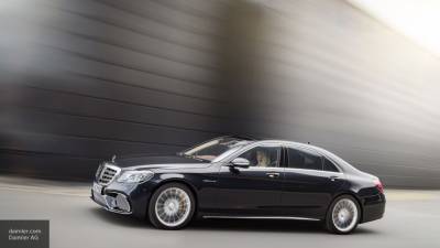 Mercedes-Benz показал фотографии салона нового автомобиля