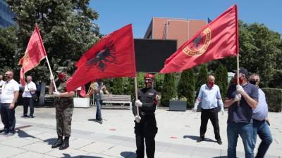 Сепаратисты Косово вновь развели истерию в адрес сербской армии