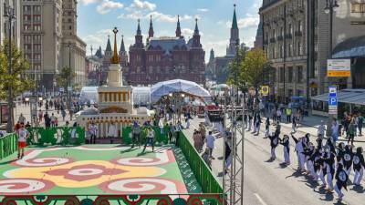 Массовые мероприятия в День города в Москве будут ограничены
