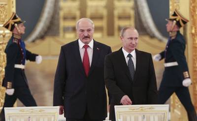 Адам Михник: Путин — ученик Лукашенко, но в их отношениях хвост виляет собакой (Krytyka Polityczna)
