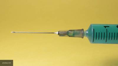 Гинцбург назвал время действия российской вакцины от коронавируса