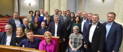 КИУ назвал Ирину Геращенко и Артура Герасимова самыми ответственными среди руководителей парламентских фракций