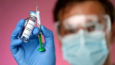 Жители порядка 200 стран заинтересованы в российской вакцине против COVID
