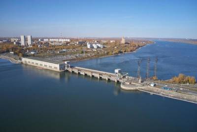 Росгвардия закрыла дамбу новосибирской ГЭС для грузового транспорта