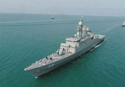 Военные корабли Ирана захватили в Персидском заливе иностранный танкер — CENTCOM
