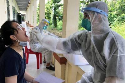 Минздрав Вьетнама купит российскую вакцину против COVID-19 -- государственные СМИ