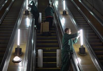 Станцию "Рижская" мосметро закроют с 22 августа на год для замены эскалаторов