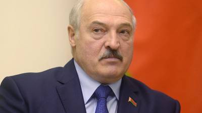 Лукашенко опроверг информацию о своем отъезде из Белоруссии