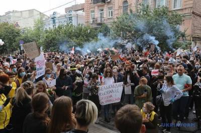 В столице провели акцию в поддержку задержанных активистов в Беларуси (ФОТО)