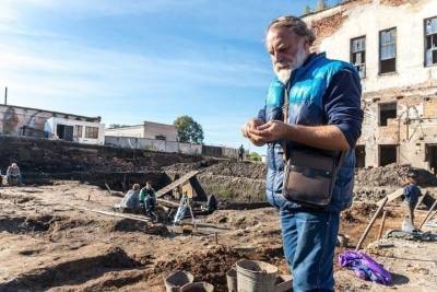 3 тысячи квадратных метров раскопали псковские археологи