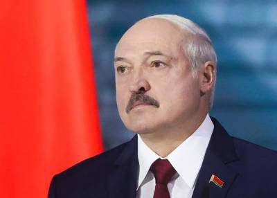 Лукашенко опроверг информацию об отъезде из Белоруссии