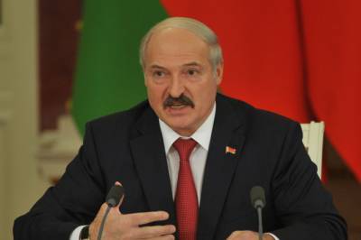 «Я пока живой и не за границей»: Лукашенко опроверг слухи о своем побеге из страны