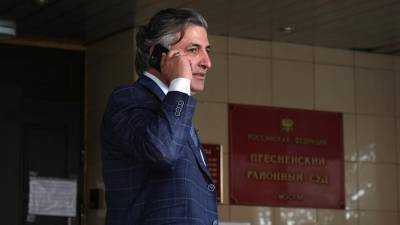 Пашаев не исключил переноса судебного заседания из-за состояния Ефремова