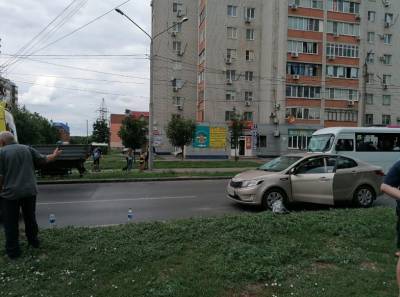 В Ростове на улице Вятской сегодня сбили человека