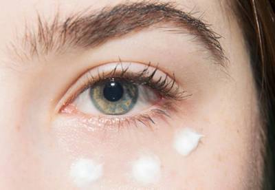 Названы причины преждевременного старения кожи вокруг глаз