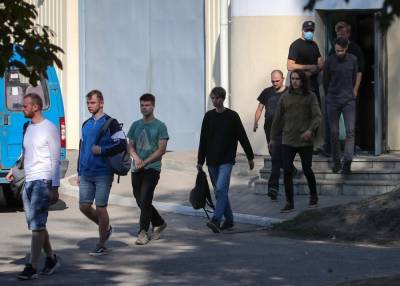 Более 2 тыс задержанных на акциях в Белоруссии отпустили домой – МВД