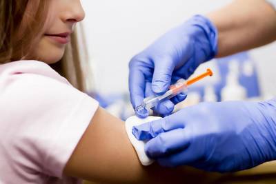 Эксперты: предложение Дмитрия Миронова повысить охват прививками от гриппа благоприятно скажется на коллективном иммунитете жителей региона