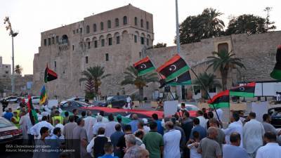 Митинг против радикалов из ПНС Ливии прошел в Триполи