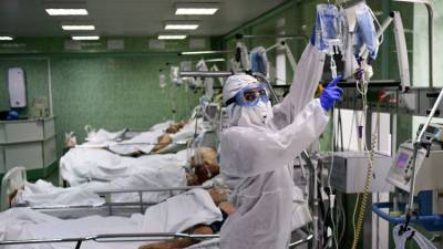 Медикам Севастополя вернут отнятые у них надбавки к зарплате
