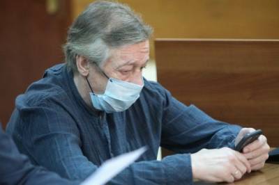 Ефремов на допросах заявлял о душевных переживаниях из-за смертельного ДТП