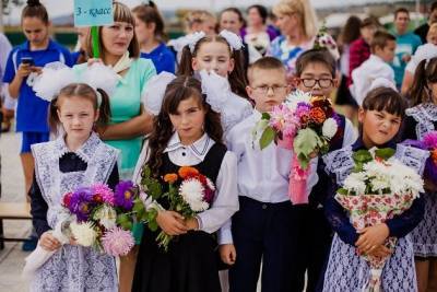 Массовые мероприятия в школах России отменят до 2021 года