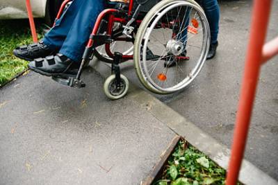 Россиян пригласили оценить доступность городов для людей с инвалидностью