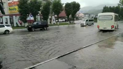 Ливни и ветер: несколько регионов Дальнего Востока залило водой. Новости на "России 24"
