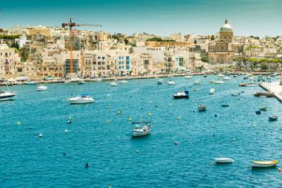 Мальта согласилась повысить налоги ради России