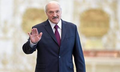 «Пока живой и не за границей». Лукашенко опроверг информацию о том, что он покинул страну