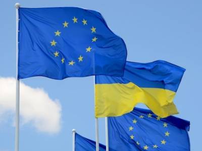 ЕС вводит санкции против официальных лиц Беларуси
