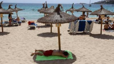Для Испании и Балеарских островов власти объявят предостережение от совершения поездок. Как быть отдыхающим