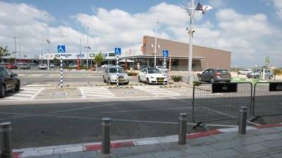 Главный магазин Израиля опустел: поселок Ярка парализован коронавирусом