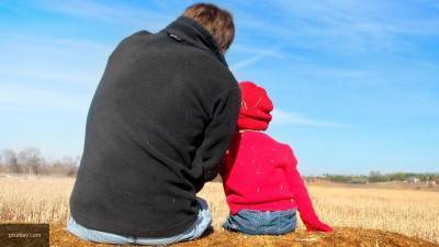 Выплаты материнского капитала предложили распространить на отцов-одиночек