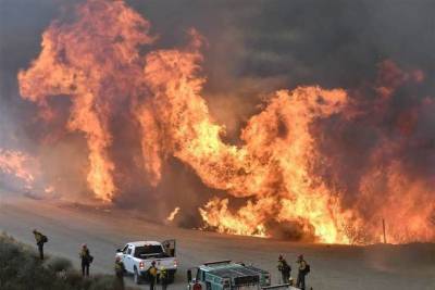 Пожарные не могут локализовать пожары в штате Калифорния