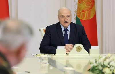 Лукашенко об уличных беспорядках: дайте нам навести порядок