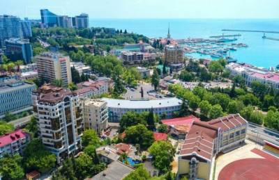 В Сочи туристический бум — отели и здравницы заполнены отдыхающими