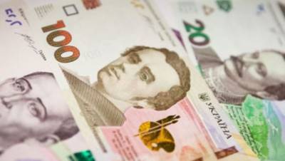Размер средней зарплаты для исчисления пенсий вырос более чем на полторы тысячи гривен