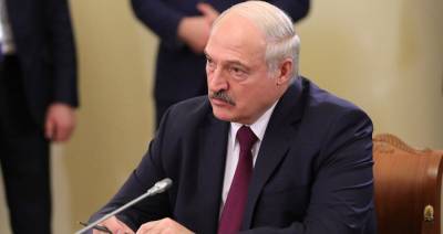 Лукашенко планирует связаться с Путиным для обсуждения ситуации в Белоруссии