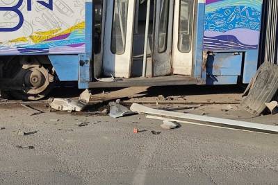 В Евпатории водитель на 4 часа остановил трамвайное движение